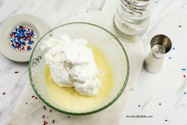 Red, White, and Blue Pudding Shots Recipe. This fabulous red, white, and blue pudding shots recipe is great for the 4th of July, Memorial Day, or any other patriotic holiday gathering. This boozy delight can be consumed as a pudding shot, or served in a larger dish as an after dinner dessert. Make these tasty treats for your next picnic, backyard BBQ, or holiday party!