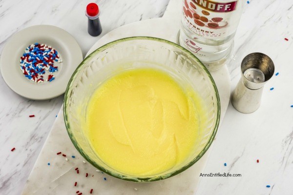 Red, White, and Blue Pudding Shots Recipe. This fabulous red, white, and blue pudding shots recipe is great for the 4th of July, Memorial Day, or any other patriotic holiday gathering. This boozy delight can be consumed as a pudding shot, or served in a larger dish as an after dinner dessert. Make these tasty treats for your next picnic, backyard BBQ, or holiday party!