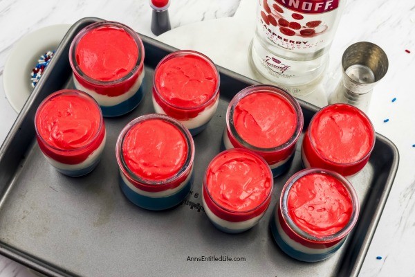 Red, White, and Blue Pudding Shots Recipe. This fabulous red, white, and blue pudding shots recipe is great for the 4th of July, Memorial Day, or any other patriotic holiday gathering. This boozy delight can be consumed as a pudding shot, or served in a larger dish as an after dinner dessert. Make these tasty treats for your next picnic, backyard BBQ, or holiday party!