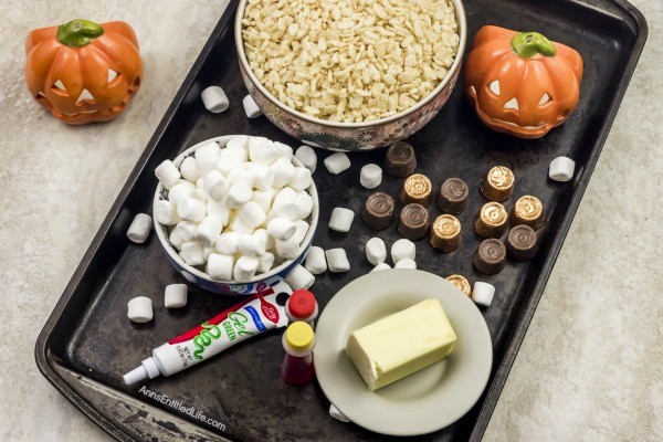 Jack O'Lantern Rice Crispy Treats Recipe. These adorable Jack O'Lantern rice crispy treats are an easy to make snack. They are great for the Halloween season without being too spooky for small children. Your little ghosts and goblins will devour these tasty, fun treats.