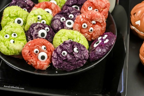 Monster Eye Cookies Recipe. Need a Halloween treat idea? These Monster Eye Cookies are just what you are looking for! These terrific tasting crinkle cookies are easy to make and are perfect for Halloween parties, Monster parties, or an after school snack! These not-so-spooky monster cookies are fun, festive and super cute.