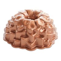 Nordic Ware 87537 Blossom Bundt Cake Pan, One Size, Metallic