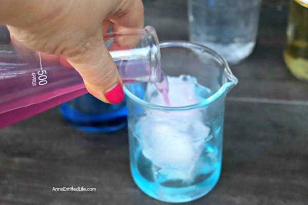 Glow in the Dark Cocktail Recipes. These glow in the dark cocktail recipes are perfect for your next party! Tasty, smooth, and delicious these fun cocktails will have your guests talking. If you are wondering how to make glow in the cocktails, this recipe is for you.