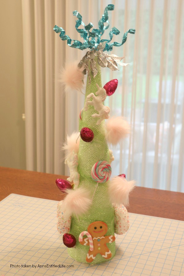 Unicorn Tree DIY. If you are looking for an easy to make Unicorn tree craft, this is the DIY for you! This is a beautiful, very quirky unicorn decoration full of bright, colors, as well as some sparkle and glitter. This wonky unicorn tree is a fun holiday, or unicorn party, decoration.