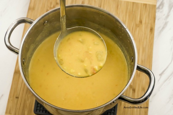 Easy Corn Chowder Recipe. A slightly sweet, slightly spicy corn chowder that is easy to make and simply delicious. Use frozen corn to make this fabulous corn chowder recipe any time of the year!