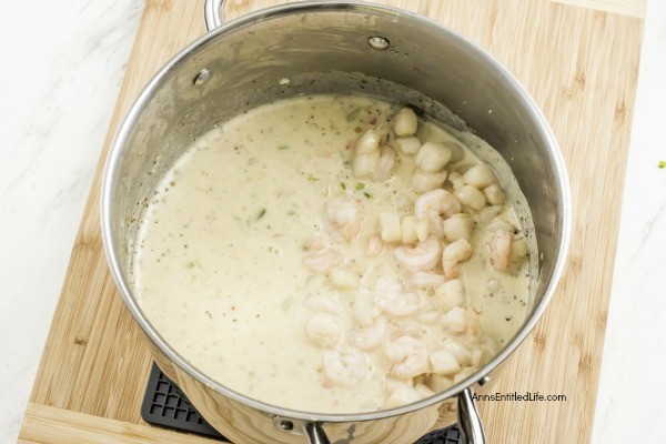 Creamy Seafood Soup Recipe. If you like seafood, you are going to love this fabulous, spicy, easy to make creamy seafood soup recipe! Loaded with shrimp and scallops, this seafood soup can be served by itself, or over rice, for a delicious dinner starter, or lunchtime meal.