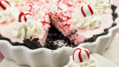 Peppermint Icebox Pie Recipe with Oreo Crust