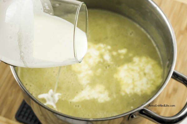 Potato–Leek Soup Recipe. Smooth, creamy, buttery, and flavorful, this terrific potato-leek soup is perfect when the weather turns chilly. Potato-leek soup, or potage parmentier (potato and leek), is a classic French soup. Served with fresh bread this delicious potato-leek soup is a great lunchtime meal, or excellent for a dinnertime appetizer.