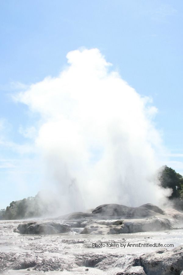 Take a Trip to Beautiful New Zealand by AnnsEntitledLife.com. A 13 day trip to the north and South Islands of magnificant New Zealand