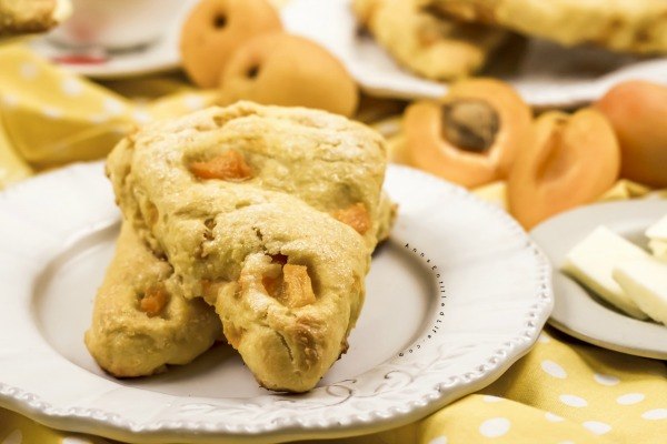 Fresh Fruit Scones Recipe. Nothing beats fresh, in-season fruit! This fresh fruit scones recipe is a great way use that fresh summer produce. This easy scones recipe produces scones that are delicious, moist, and flavorful. Make a batch for now, and freeze a batch of fruit scones for later!