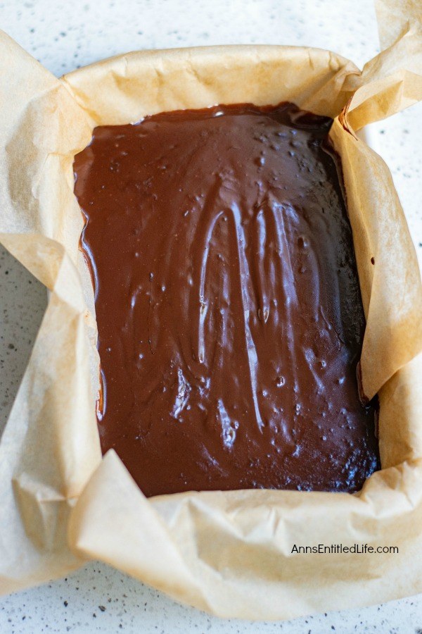 No-Bake Chocolate Cherry Fudge Recipe. This delicious, beautiful chocolate cherry fudge recipe is no-bake, vegan, and simple to make. If you have fresh cherries you will want to make this fantastic fudge recipe for your friends and family tonight.