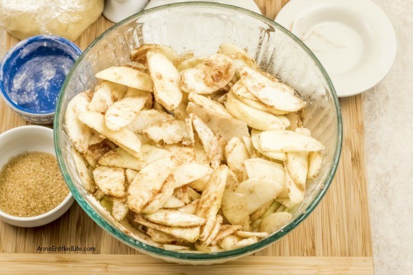 Homemade Fresh Apple Pie Recipe. This homemade apple pie recipe is made with fresh apples and a homemade apple pie crust. It is a wonderful pie to serve for dessert or take to picnics because this simple apple pie recipe tastes great and is so easy to make! This may be the best apple pie you will ever eat.