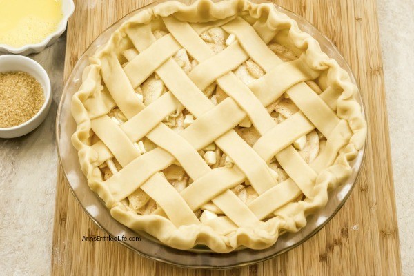 Homemade Fresh Apple Pie Recipe. This homemade apple pie recipe is made with fresh apples and a homemade apple pie crust. It is a wonderful pie to serve for dessert or take to picnics because this simple apple pie recipe tastes great and is so easy to make! This may be the best apple pie you will ever eat.