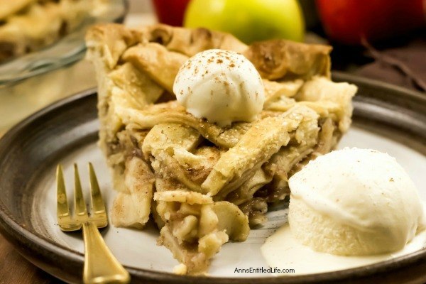 Homemade Fresh Apple Pie Recipe. This homemade apple pie recipe is made with fresh apples and a homemade apple pie crust. It is a wonderful pie to serve for dessert or take to picnics because this simple apple pie recipe tastes great and is so easy to make! This may be the best apple pie you will ever eat.