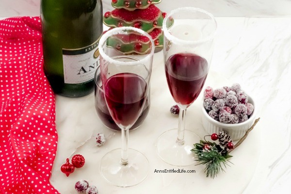 Cranberry Mimosa Drink Recipe. This cranberry mimosa drink is a festive holiday beverage. This is a perfect holiday drink for your holiday brunch, it can also be served at cocktail parties, to ring in the New Year, or for any other holiday celebration you may have.