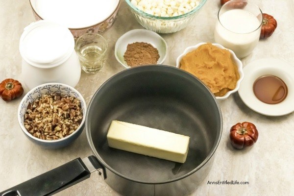 Pumpkin Pie Fudge Recipe. This is a sweet, creamy, delicious fudge that tastes just like pumpkin pie! This easy to make pumpkin pie fudge recipe contains pecans, marshmallow, and pumpkin puree; everything that makes your homemade pumpkin pie taste great can be found in this terrific fudge recipe.