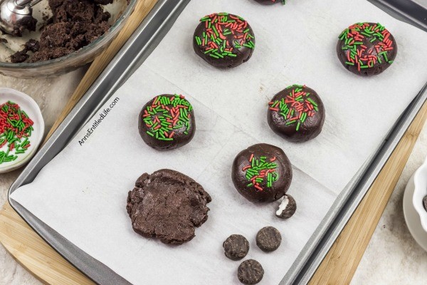 Peppermint Patty Cookies Recipe. The holidays are such a wonderful time of year, especially for those of us who love food! If you truly enjoy a good cookie, then these Peppermint Patty Cookies should be at the top of your holiday baking list! Using just a few ingredients, these Peppermint Patty cookies are so easy-to-make and the chocolatey mint freshness is the perfect holiday flavor combination.