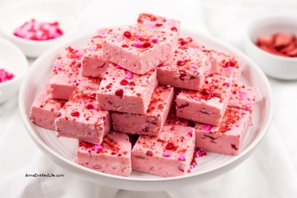 Strawberry Fudge Recipe. Made with freeze-dried strawberries, this fudge has a fresh strawberry taste! This strawberry fudge is the perfect fudge texture; not too brittle and not too soft or gooey. Easy-to-make, this fudge recipe is terrific for sharing, gifting, or when you want to indulge at home.