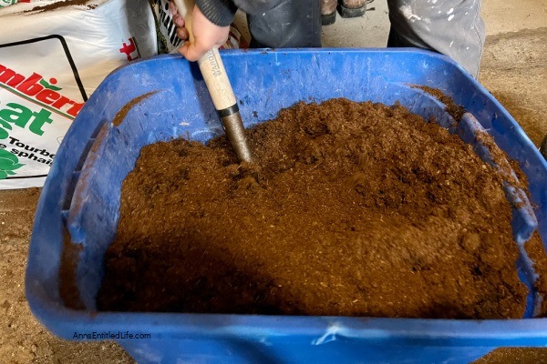 Homemade Potting Mix | How to Make Your Own Potting Soil. Make your own potting mix at home easily and inexpensively by following these step-by-step instructions. Listed are the potting soil mix ratios needed to make the best soil for your outdoor potted plants.