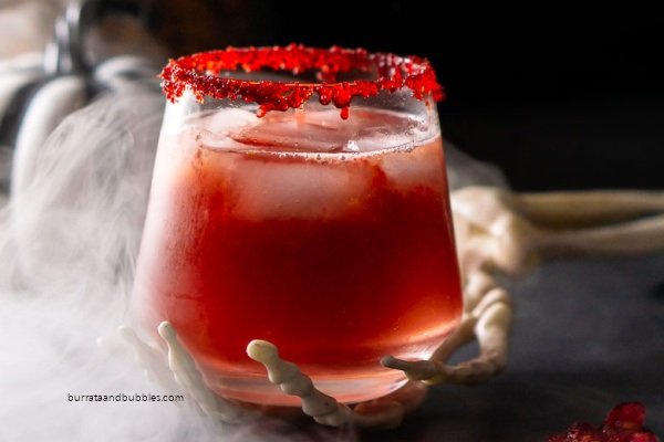 21 Spooktacular Halloween Cocktails. Are you havingaving a Halloween party or Halloween get-together and would like to serve adult beverages to your guests? Try one of these great Halloween-themed drinks. Your family and friends will love these spooky Halloween-inspired cocktails.