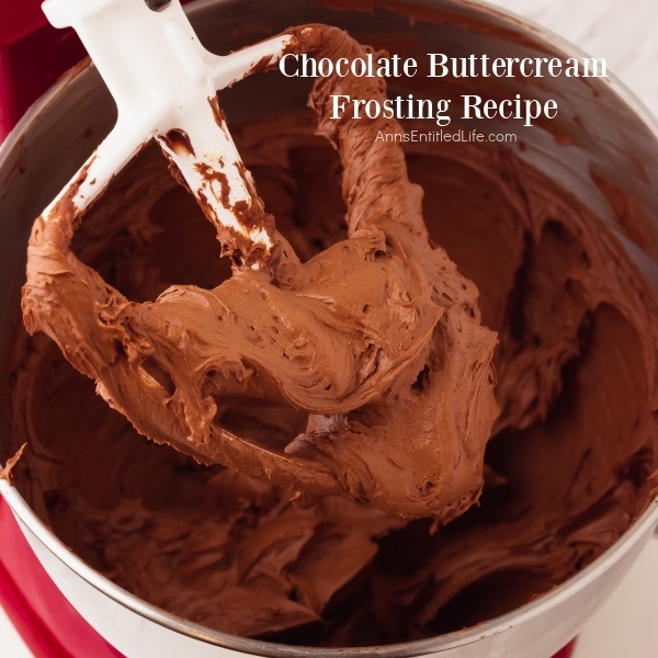 20 Easy Icing and Frosting Recipes. Whatever your definition, frosting and icing are a pretty sweet deal to finishing off your cake, cookies or cupcakes to perfection! Here are 20 Easy Icing and Frosting Recipes. Choose one the next time you are looking for the perfect icing or frosting recipe to complete your sweet treat!