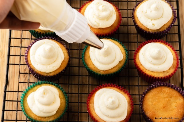 Piña Colada Cupcake Recipe. The tropical flavors in this delicious pina colada cupcake recipe will remind you of island breezes and sultry beach weather. For a taste of the tropics, make this delicious cake for your next party or get-together. Your friends and family will love these amazing cupcakes!