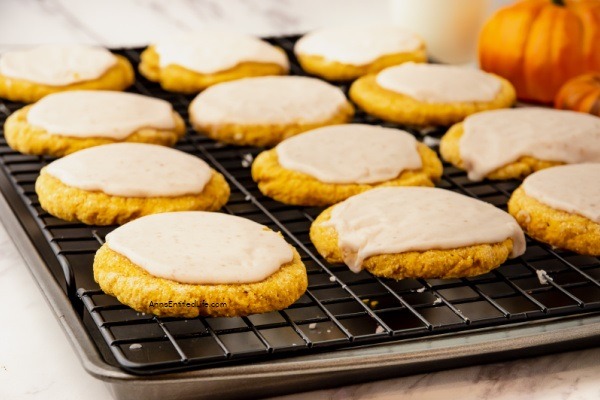 Pumpkin Sugar Cookies Recipe.These pumpkin sugar cookies are soft and chewy and packed with pumpkin flavor. Great for lunch boxes, dessert, Halloween parties, and your Thanksgiving table, these easy-to-make cookies are the perfect fall cookie!