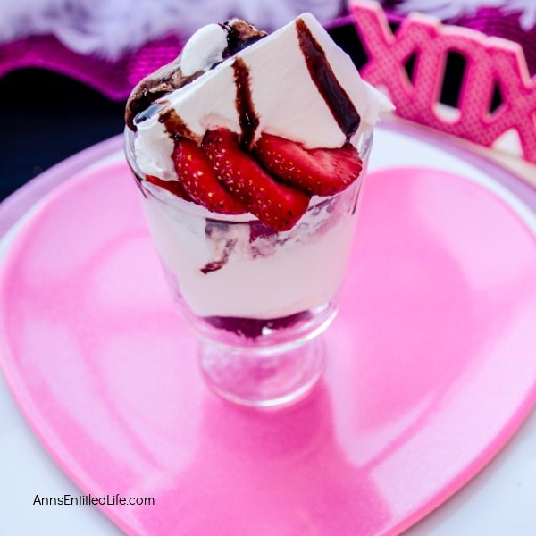 27 Easy Valentine's Day Desserts. Valentine’s Day is the perfect time to show someone how much you care about them. Whether you are baking a romantic dinner for your honey or looking for something sweet to give to your friends, these easy Valentine's Day desserts are sure to make the day more memorable.