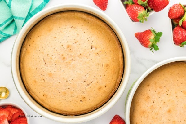 Homemade Strawberry Cake Recipe. With this delicious homemade strawberry cake recipe, you can enjoy the sweet and tart taste of fresh strawberries in a soft and fluffy cake. Whether you are whipping up a special treat for your family or hosting a summer party, this strawberry cake is sure to impress your guests. Follow along with this recipe guide to make this simple yet delicious dessert.