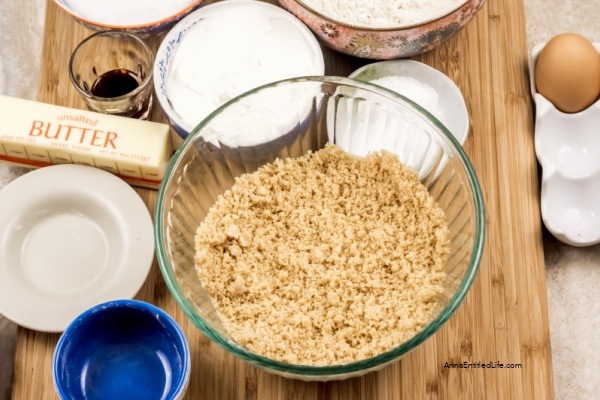 Easy Sour Cream Coffee Cake Recipe.Sour cream coffee cake is a classic dessert that has been around for generations. This delicious, moist coffee cake is made with sour cream and topped with a crunchy sugar streusel. Whether you are looking for an easy dessert to bring to a potluck or want to treat yourself, this sour cream coffee cake is sure to be a hit.