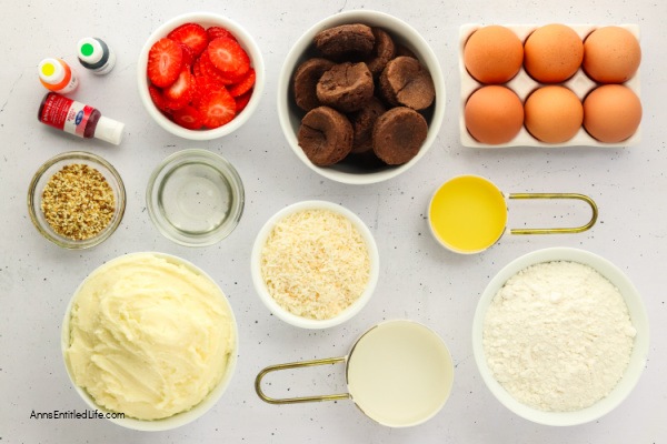Hamburger Cupcakes Recipe | Easy How to Make Directions. These cupcakes that look like hamburgers are absolutely adorable and surprisingly easy to make. Soft, pillowy, golden cupcakes, baked to perfection, filled with brownies, coconut, fresh strawberries and frosting. These hamburger cupcakes are a perfect addition for any get-together.