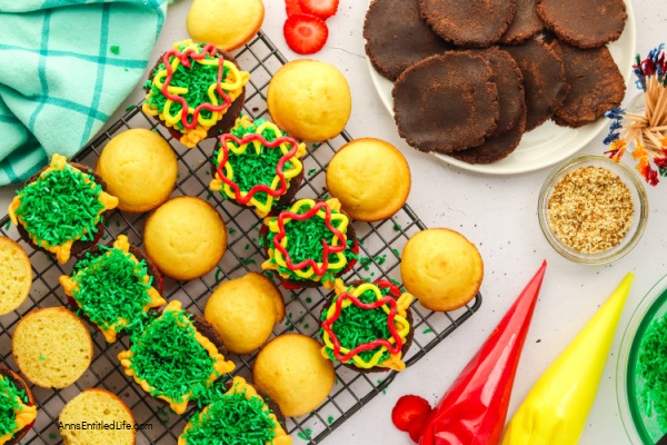 Hamburger Cupcakes Recipe | Easy How to Make Directions. These cupcakes that look like hamburgers are absolutely adorable and surprisingly easy to make. Soft, pillowy, golden cupcakes, baked to perfection, filled with brownies, coconut, fresh strawberries and frosting. These hamburger cupcakes are a perfect addition for any get-together.