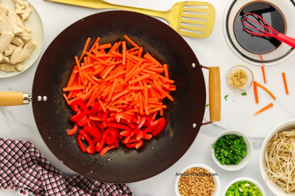 Chicken Pad Thai | Quick & Easy Homemade Recipe. Discover a quick and easy homemade chicken pad Thai recipe that is perfect for weeknight dinners. Enjoy delicious flavors with simple ingredients using these step-by-step instructions.