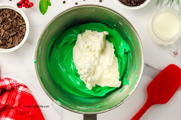 No-Bake Chocolate Mint Cheesecake Recipe | Easy & Delicious. Try this easy no-bake chocolate mint cheesecake recipe! Creamy, rich, and refreshing with a perfect blend of chocolate and mint. Ideal for any occasion. Make it today!