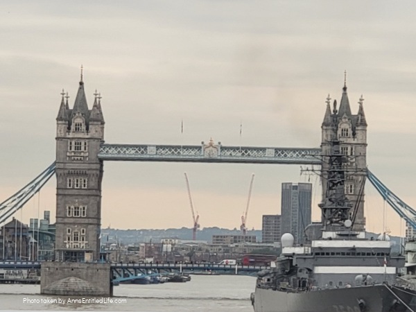 Two Weeks in England. My husband and I explored England for two weeks and enjoyed some must-see attractions and local cuisine. Join me as I recap our English adventure.