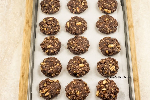 No-Bake Boiled Peanut Butter Cookies Recipe. Make soft, chewy peanut butter cookies without baking. This simple, no-bake recipe is quick, flavorful, and perfect for satisfying sweet cravings fast.