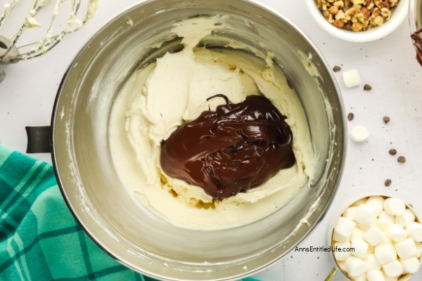No-Bake Rocky Road Cheesecake Recipe with Chocolate & Marshmallows. Make this rich and creamy Rocky Road Cheesecake packed with chocolate, marshmallows, and crunchy nuts—an easy dessert that is perfect for any chocolate lover.