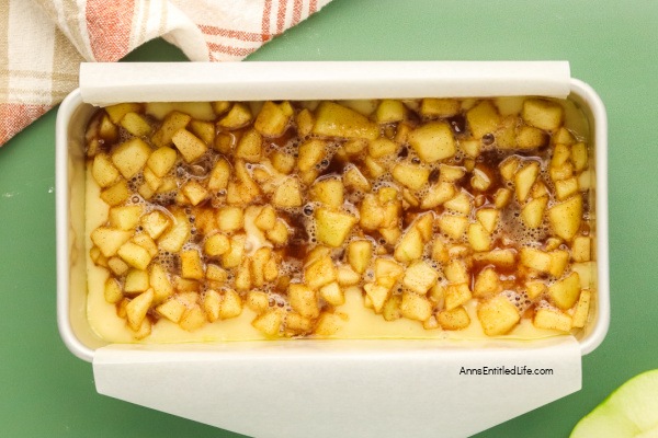 Apple Fritter Bread Recipe. Try this easy apple fritter bread recipe made with fresh apples, ground cinnamon, and a delicious glaze. A cozy treat perfect for breakfast or dessert.