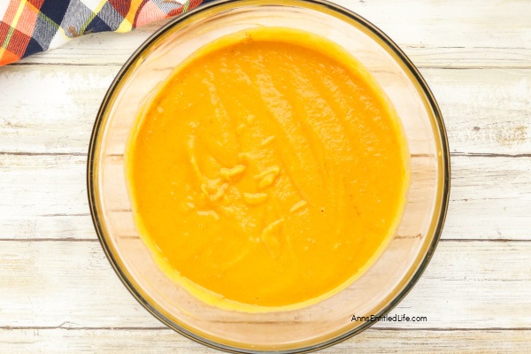 Sweet Potato Pie Recipe. Bake a rich, creamy sweet potato pie with warm spices and a flaky pie crust. Perfect for holidays or anytime you crave a comforting, homemade dessert.