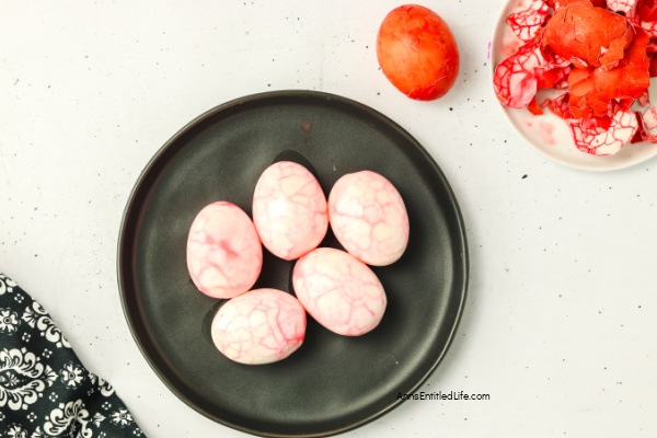 Eyeball Deviled Eggs Recipe for Creepy Halloween Snacks Eyeball Deviled Eggs Recipe for Creepy Halloween Snacks. Create spooky eyeball deviled eggs with this simple Halloween recipe. A creepy party snack that's easy to make and sure to grab everyone's attention.