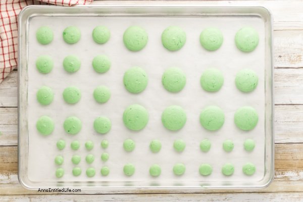 Christmas Tree Macarons Recipe – Festive Holiday Treats Christmas Tree Macarons Recipe – Festive Holiday Treats. Make festive Christmas tree macarons with this simple holiday recipe. These cookies are colorful, delicious, and fun to create, perfect for parties or gifting.