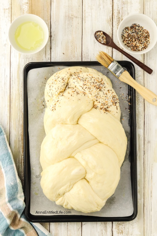 Homemade Everything Bread Recipe: Fresh & Flavorful. Learn how to make delicious everything bread with this simple recipe. It's perfect for breakfast or snacks and packed with savory flavors. Bake it today!