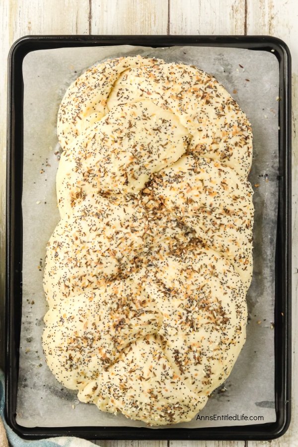 Homemade Everything Bread Recipe: Fresh & Flavorful. Learn how to make delicious everything bread with this simple recipe. It's perfect for breakfast or snacks and packed with savory flavors. Bake it today!