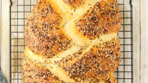 Homemade Everything Bread Recipe: Fresh & Flavorful