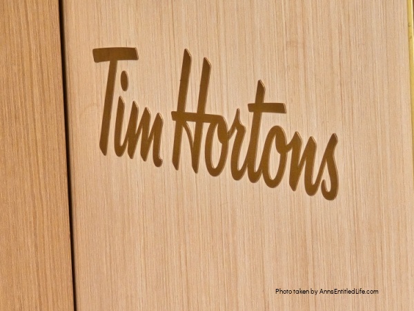 Our Two Days in Singapore: Itinerary & Attractions Our Two Days in Singapore: Itinerary & Attractions. Plan the ultimate 2-day trip to Singapore with must-see attractions, top food spots, and travel tips to make the most of a short city adventure.