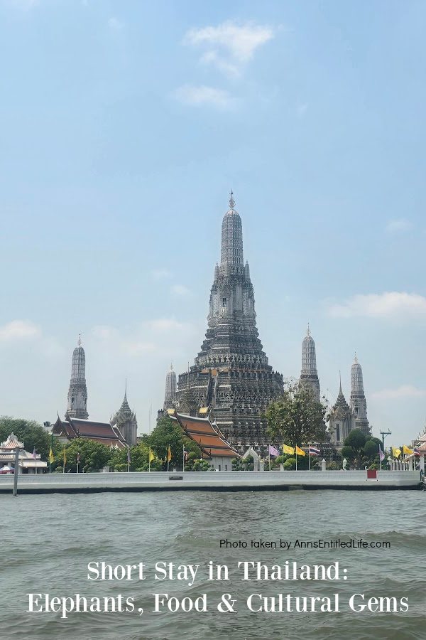 Wat Arun, Temple of the Dawn, in Bangkok Thailand