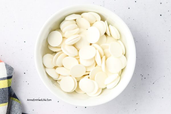 Crispy Turkey Legs: Thanksgiving Treat Recipe. Learn how to make rice crispy turkey legs, a fun and creative Thanksgiving treat. Easy recipe with simple ingredients for a festive, kid-friendly dessert!