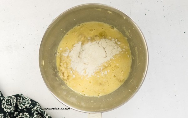 King Cake Recipe: Easy Homemade Mardi Gras Dessert. Make a classic king cake with this simple recipe for Mardi Gras. Includes ingredients list, step-by-step directions, and baking tips for a tasty, festive dessert.