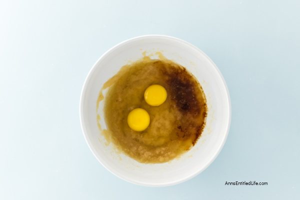 Carrot Cake Cheesecake Recipe - Moist & Creamy Dessert. This carrot cake cheesecake recipe layers moist spiced carrot cake with rich, creamy cheesecake. Topped with cream cheese frosting for the perfect Easter or anytime treat.