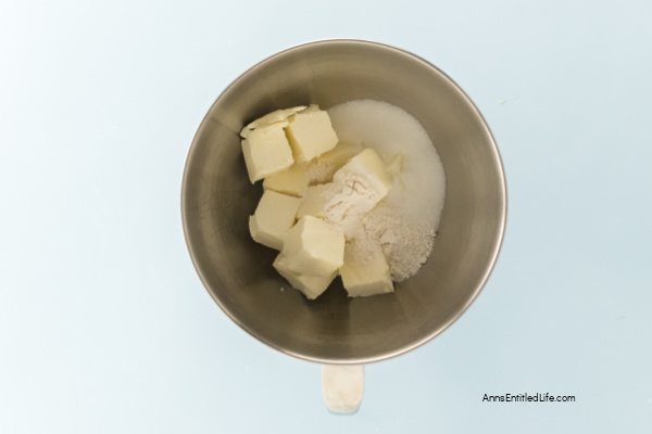 Carrot Cake Cheesecake Recipe - Moist & Creamy Dessert. This carrot cake cheesecake recipe layers moist spiced carrot cake with rich, creamy cheesecake. Topped with cream cheese frosting for the perfect Easter or anytime treat.